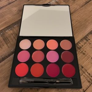 ISH Lip Statement Palette (BRAND NEW)